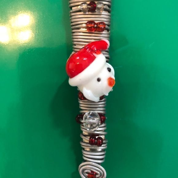 New Holiday mitten plate and Santa Knife - Picture 2 of 7